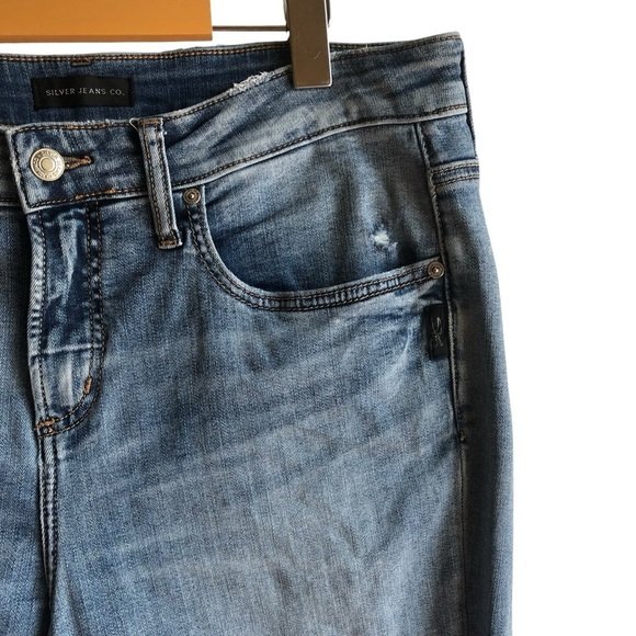 Silver Jeans Beau Girlfriend Fit Jeans Size 30 Light Wash Distressed - Picture 9 of 14